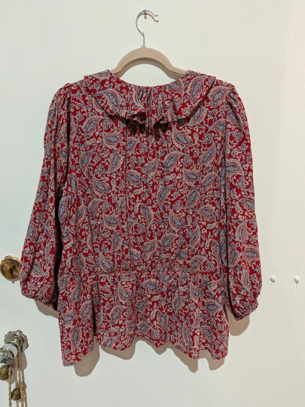 Chaps Ruffled Paisley Blouse Red Size 14 - Picture 3 of 6